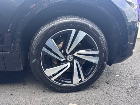 2018 Volkswagen Touareg - thumbnail 13