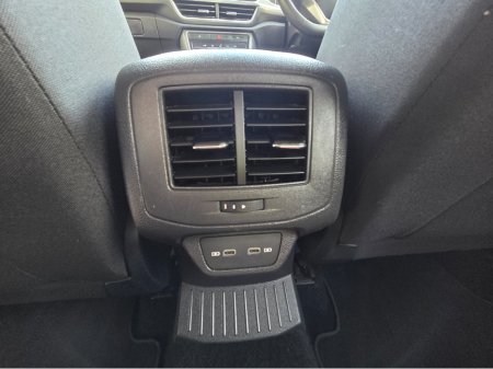 2023 Volkswagen T-Roc - thumbnail 10