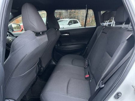 2024 Toyota Corolla Cross COROLLA CROSS SPORT 1.8 €37,750 thumbnail