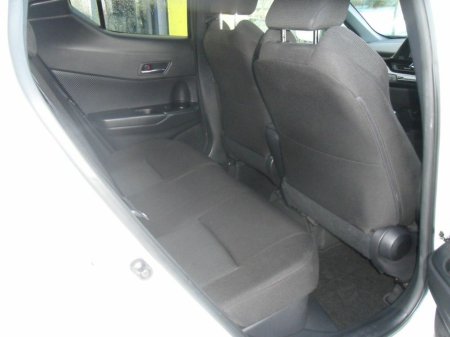 2019 Toyota C-HR - thumbnail 5