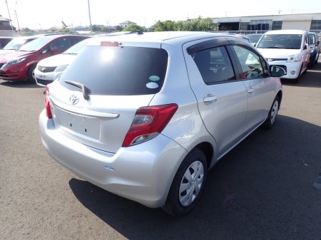2016 Toyota Vitz 1.0 VVT-i MULTIDRIVE LIMITED PLUS CVT PETROL AUTOMATIC €8,950