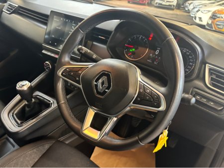 2023 Renault Clio - thumbnail 10