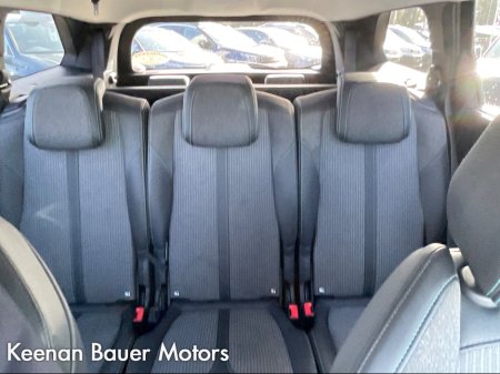 2021 Peugeot 5008 - thumbnail 17