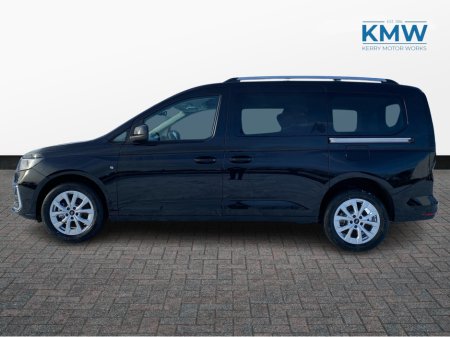 2026 Ford Tourneo Connect LWB 2.0 122BHP Automatic €57,500
