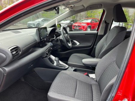 2023 Toyota Yaris - photo 6