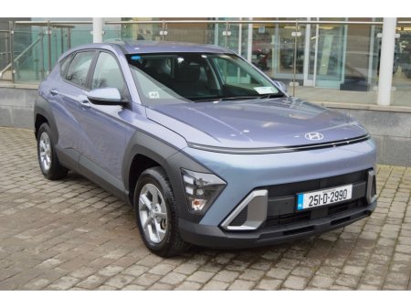 2025 Hyundai Kona 1.6 HYBRID Signature Auto €32,995 thumbnail