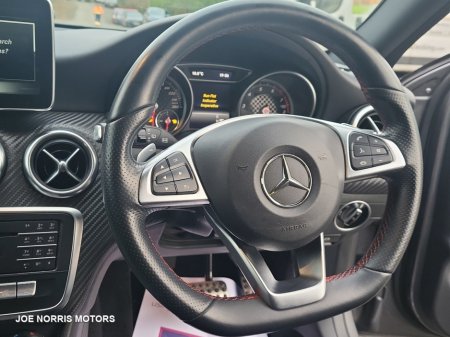 2017 Mercedes-Benz A Class A180 Sport €18,995 thumbnail