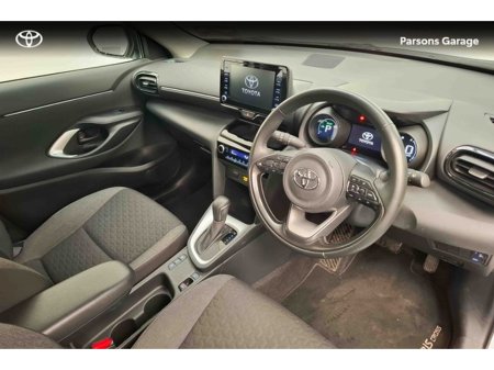 2024 Toyota Yaris Cross - thumbnail 7