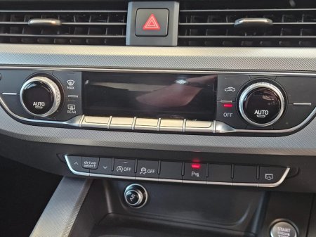 2017 Audi A4 - thumbnail 11