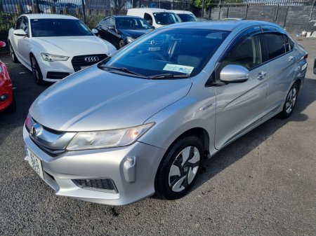 2016 Honda Grace - thumbnail 6