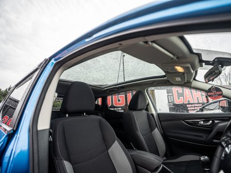 2018 Nissan Qashqai - thumbnail 8