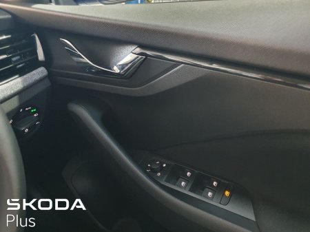 2025 Skoda Kamiq Selection - 2 Year Warranty, 5.9% APR (From €103 per week) €30,995 thumbnail