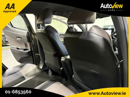 2020 Toyota C-HR 1.8 Self-Charging Hybrid Automatic. AA APPROVED // FINANCE & NATIONWIDE DELIVERY AVAILABLE // SIMI DEALER €23,995 thumbnail