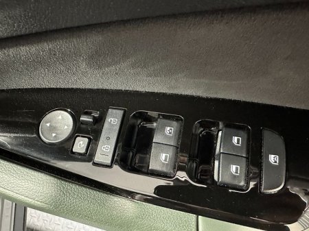 2024 Kia Sportage - thumbnail 21