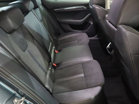 2021 Skoda Octavia *80* 2.0 TDI SE L 150PS 5DR €18,995 thumbnail