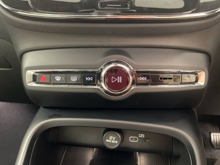 2026 Volvo EC40 - thumbnail 19