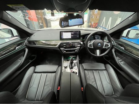 2021 BMW 5 Series €35950 2021 BMW 530E M-SPORT EDITION JOY+ 2.0 AUTOMATIC / CRUISE CONTROL / 360° PARKING CAMERA / ELECTRIC MEMORY & HEATED SEATS / PADDLE SHIFTERS / APPLE CARPLAY / AMBIENT LIGHTS / HEATED REAR SEAT €35,950 thumbnail