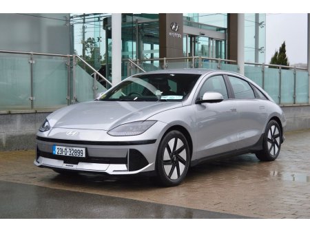 2023 Hyundai Ioniq 6 Ioniq 6 Signature 53 kW €30,995 thumbnail