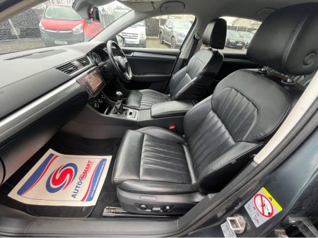 2018 Skoda Superb - thumbnail 16