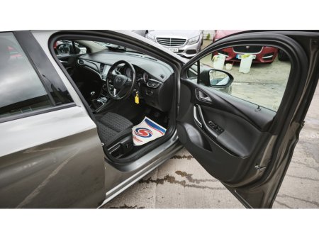 2019 Opel Astra - thumbnail 7