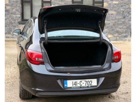 2014 Opel Astra Opel Astra 2014 1.3 Diesel Manual NCT&TaX €3,950 thumbnail