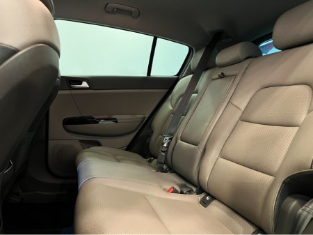 2018 Kia Sportage - thumbnail 20