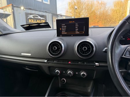 2018 Audi A3 Saloon 1.6 TDI 116 SE 4DR €15,950 thumbnail