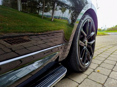 2021 Land Rover Range Rover Sport - thumbnail 6