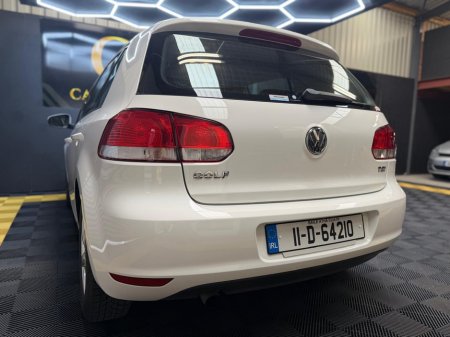 2011 Volkswagen Golf - thumbnail 9