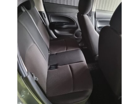 2017 Mitsubishi Mirage - thumbnail 11