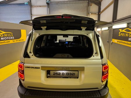 2025 Toyota Landcruiser - thumbnail 28
