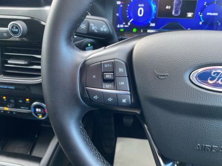 2022 Ford Kuga Titanium 1.5 120BHP €28,950 thumbnail