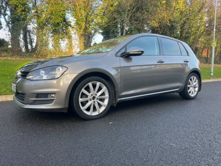2015 Volkswagen Golf  €10,950 thumbnail