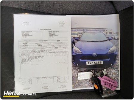 2023 Toyota Yaris Cross DESIGN HEV 1.5 Petrol Automatic €24,995 thumbnail