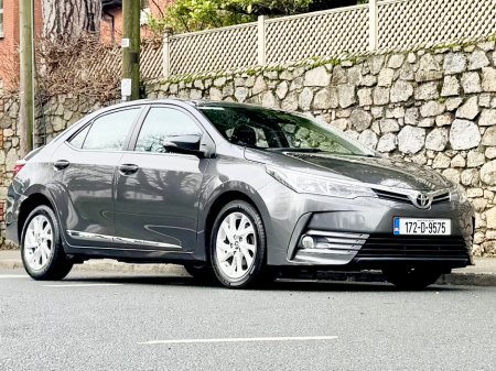 2017 Toyota Corolla 1.4 D-4D LUNA 4DR €12,900 thumbnail