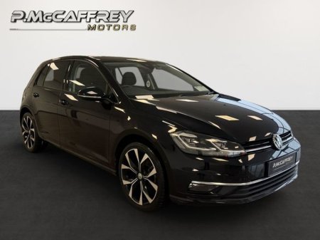 2019 Volkswagen Golf - view 3