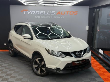 2017 Nissan Qashqai 1.6 DSL SV 4X4 PREMIUM '17 4DR €13,450