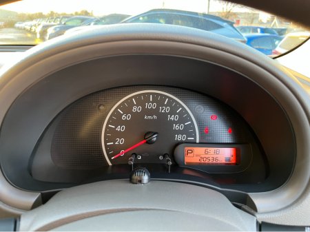 2017 Nissan Micra MARCH/MICRA AUTOMATIC 1.2 PETROL //LOW MILES//REVERSE CAMERA//KEYLESS ENTRY// €9,950 thumbnail