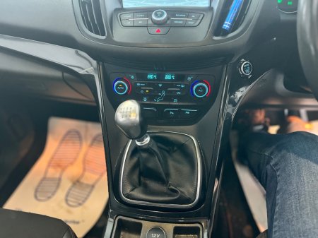 2018 Ford Kuga - thumbnail 18