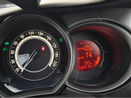 2015 Citroen C3 1.2 AUTO FULL MOON ROOF / LOW ROAD TAX / LOW MILEAGE €9,500 thumbnail