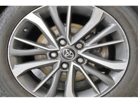 2017 Toyota Avensis - thumbnail 16