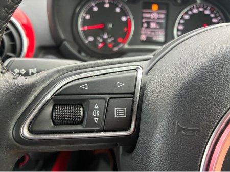 2015 Audi A1 DBA-8XCHZ 5DR AUTO €12,900 thumbnail