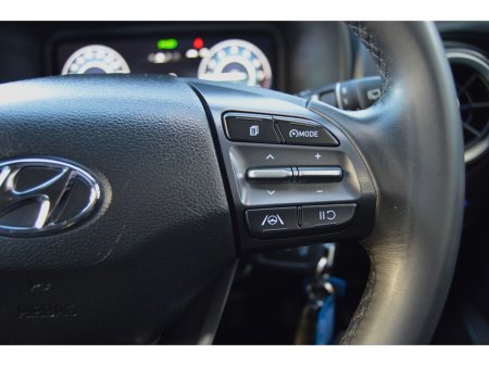 2023 Hyundai Kona 1.0 T-GDI Executive Two Tone Roof €25,995 thumbnail