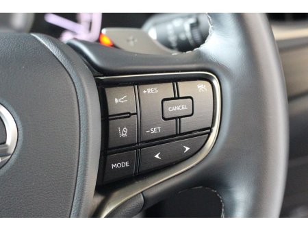 2020 Lexus ES 300 H 2.5 ES CVT 215BHP €30,899 thumbnail