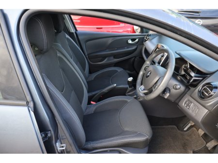 2017 Renault Clio - thumbnail 13