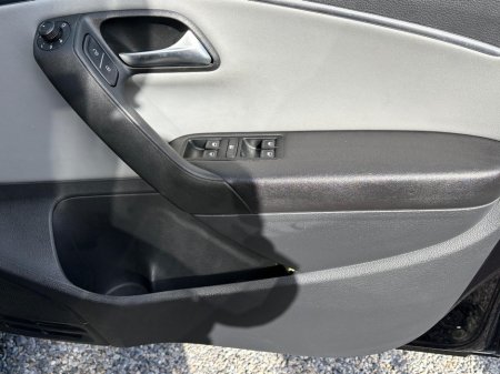 2015 Volkswagen Polo - thumbnail 3