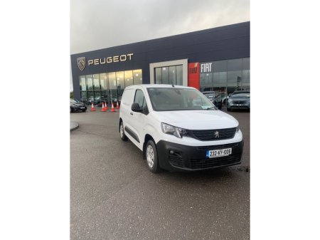 2023 Peugeot Partner 