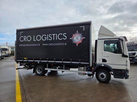 2025 MAN TGL 8.190 Curtain Side