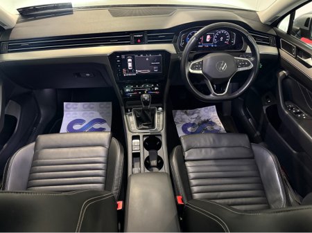 2021 Volkswagen Passat ELEGANCE 2.0 TDI MANUAL 6SPEED FWD 150 4DR €26,950