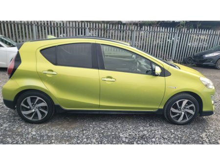 2016 Toyota Aqua - thumbnail 5